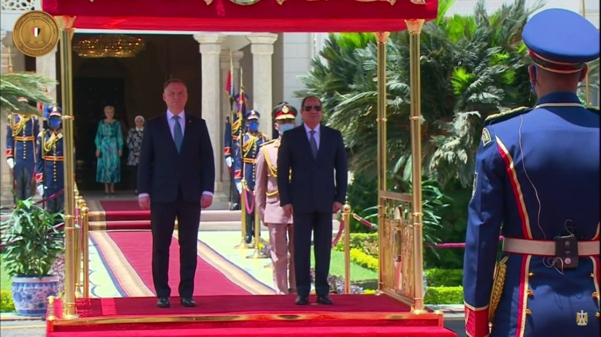 تعرف علي تفاصيل استقبال الرئيس السيسي لنظيره البولندي بقصر الاتحادية