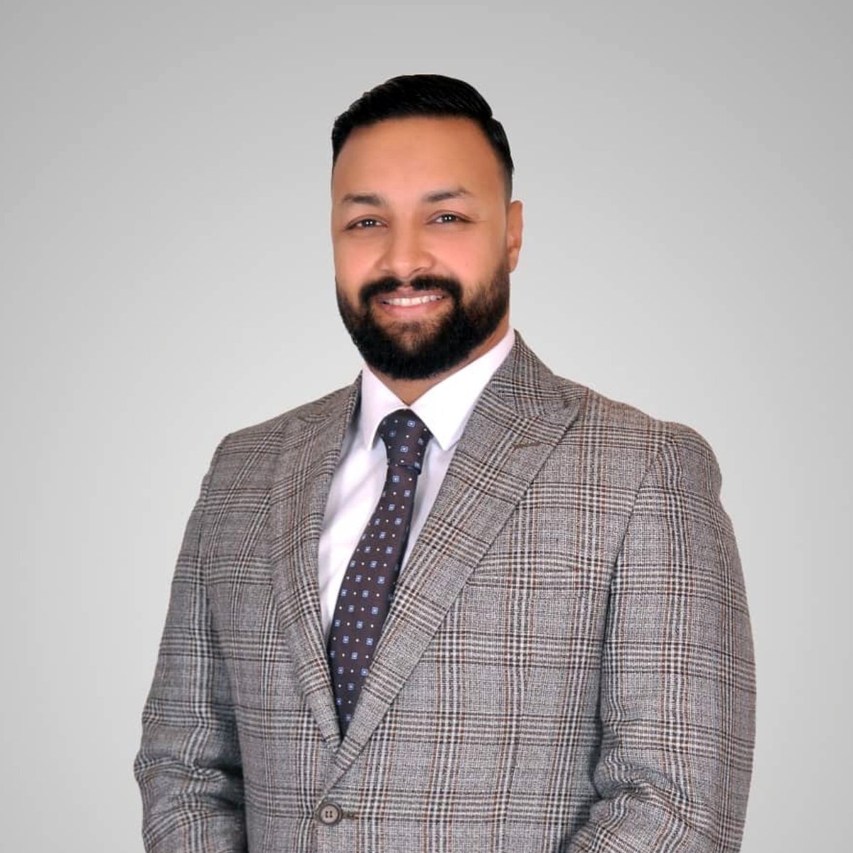 عدن للتطوير العقاري تطلق اول مشروعاتها في العاصمة الإدارية E ONE Business COMPLex