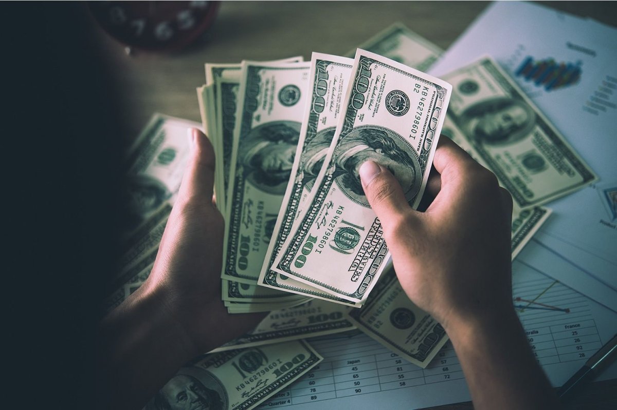 تعرف علي سعر الدولار مقابل الجنية اليوم الجمعة 3 يونيو