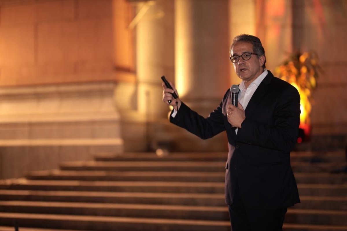 العناني يشارك في ورشة عمل لاستعراض الاستراتيجية الوطنية للسياحة المستدامة