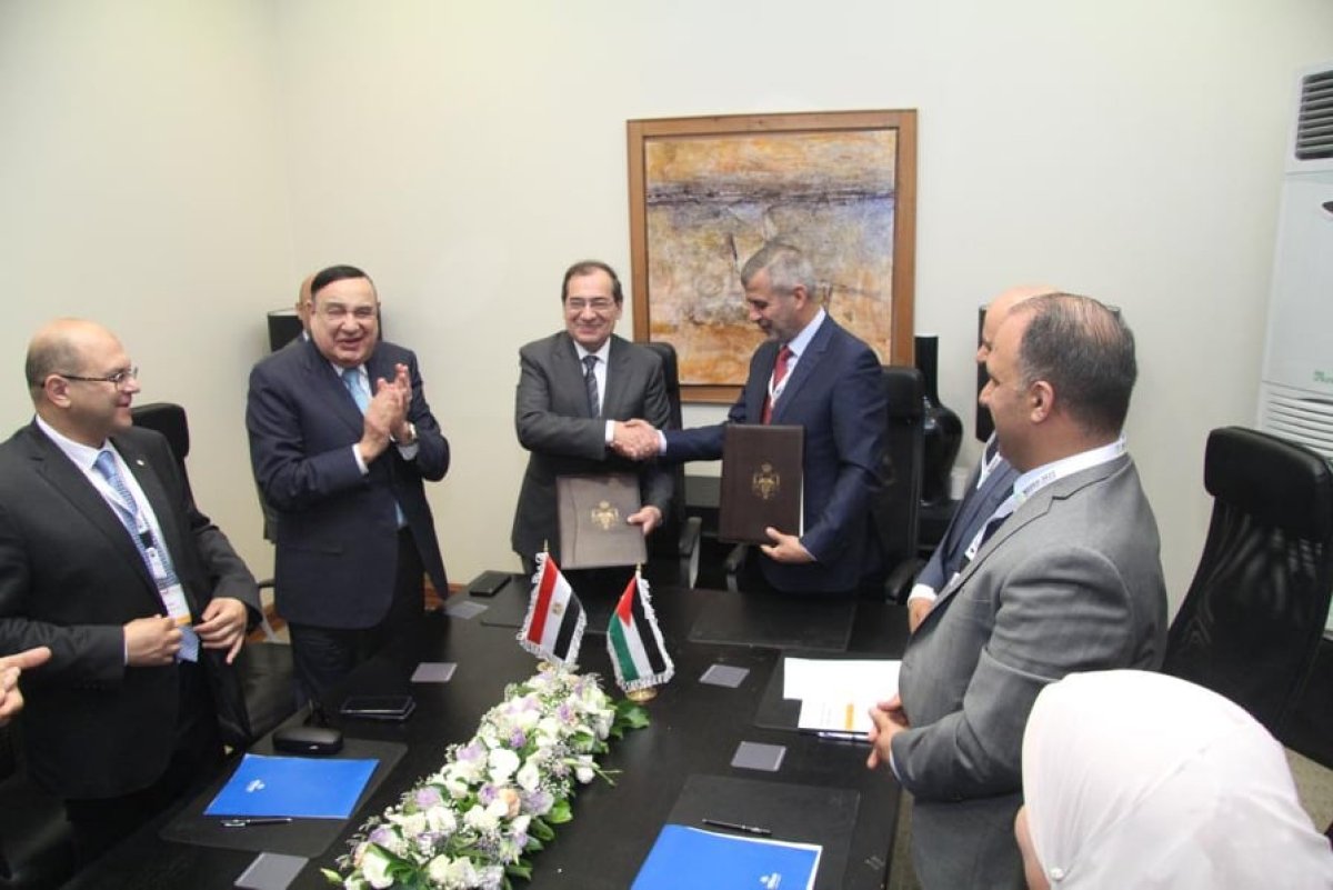 الملا يوقع مذكرة تفاهم مع نظيره الأردني لدعم وتعزيز التعاون المشترك