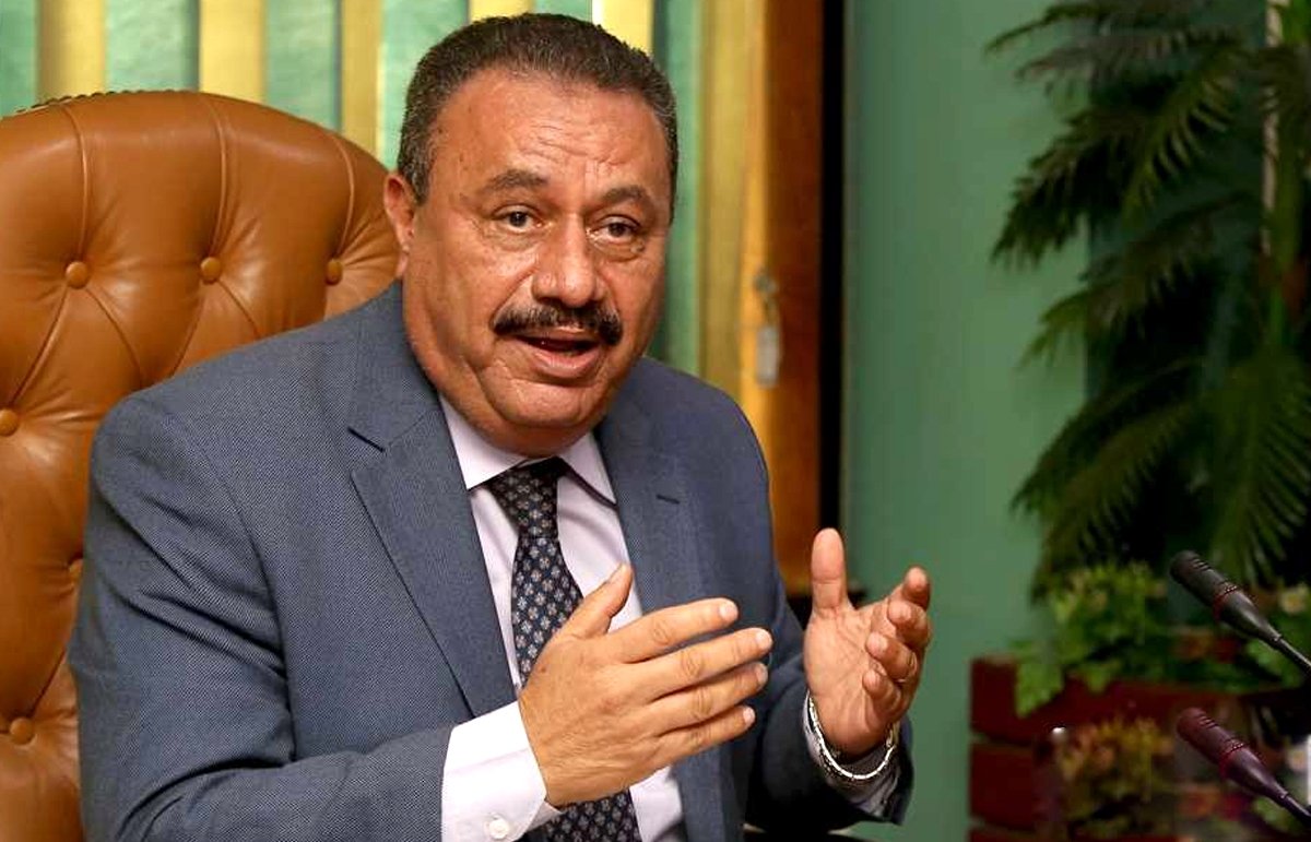 رضا عبد القادر: منظومة الإيصال الإلكترونى لا تعتبر بديلا للفاتورة الإلكترونية