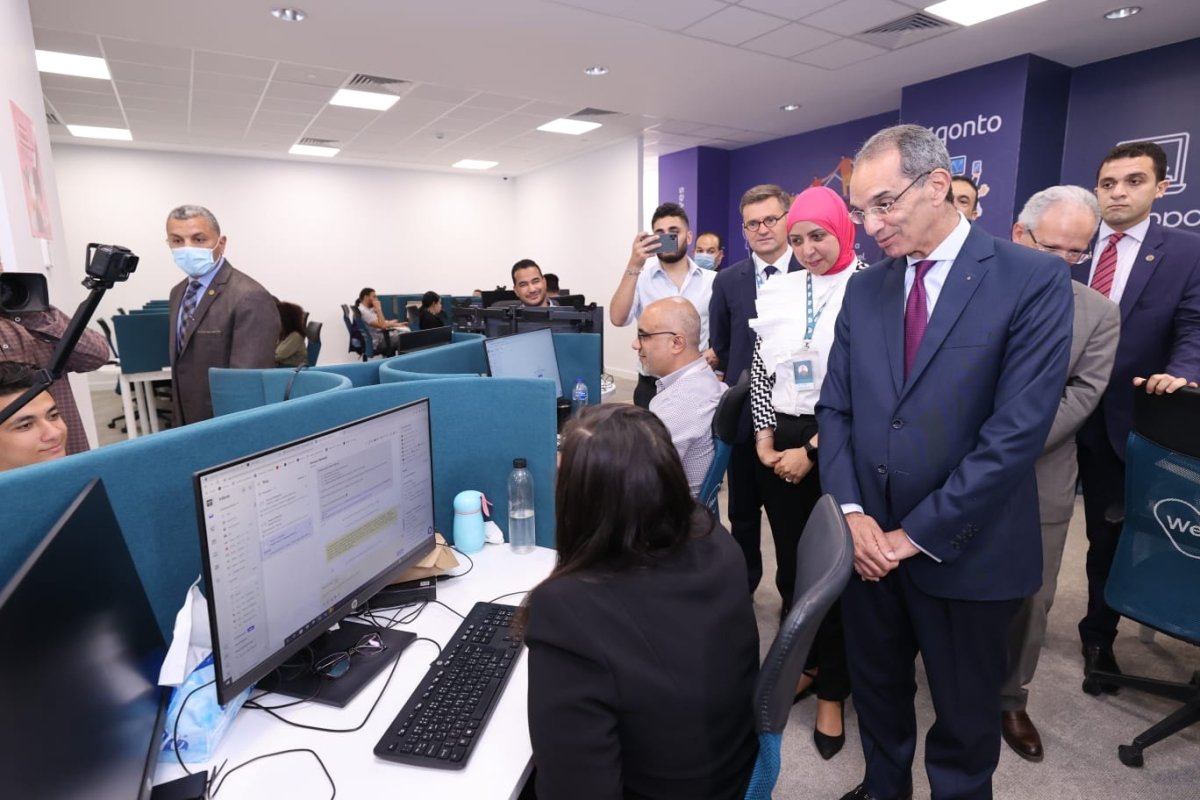 باستثمارات 250 مليون جنيه.. طلعت يفتتح المقر الرئيسى لشركة Webhelp العالمية