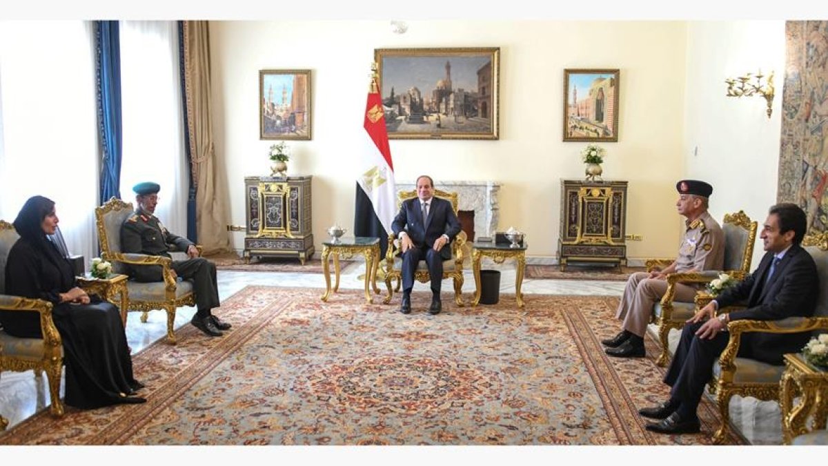 الرئيس السيسي: العلاقات المصرية الإماراتية ركيزة استقرار بالشرق الأوسط والعالم العربي