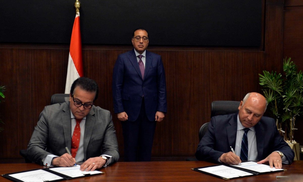 بحضور رئيس الوزراء.. بروتوكول تعاون بين وزارتي التعليم العالي والنقل لرفع كفاءة العنصر البشري