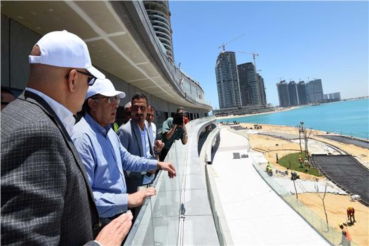 رئيس الوزراء: تكليفات رئاسية بتطبيق المعايير الحديثة لتطوير المدن الجديدة