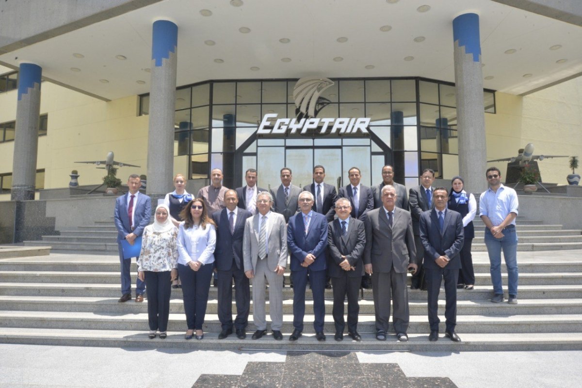 بروتوكول تعاون بين مصر للطيران وجامعة أكتوبر للعلوم الحديثة والآداب