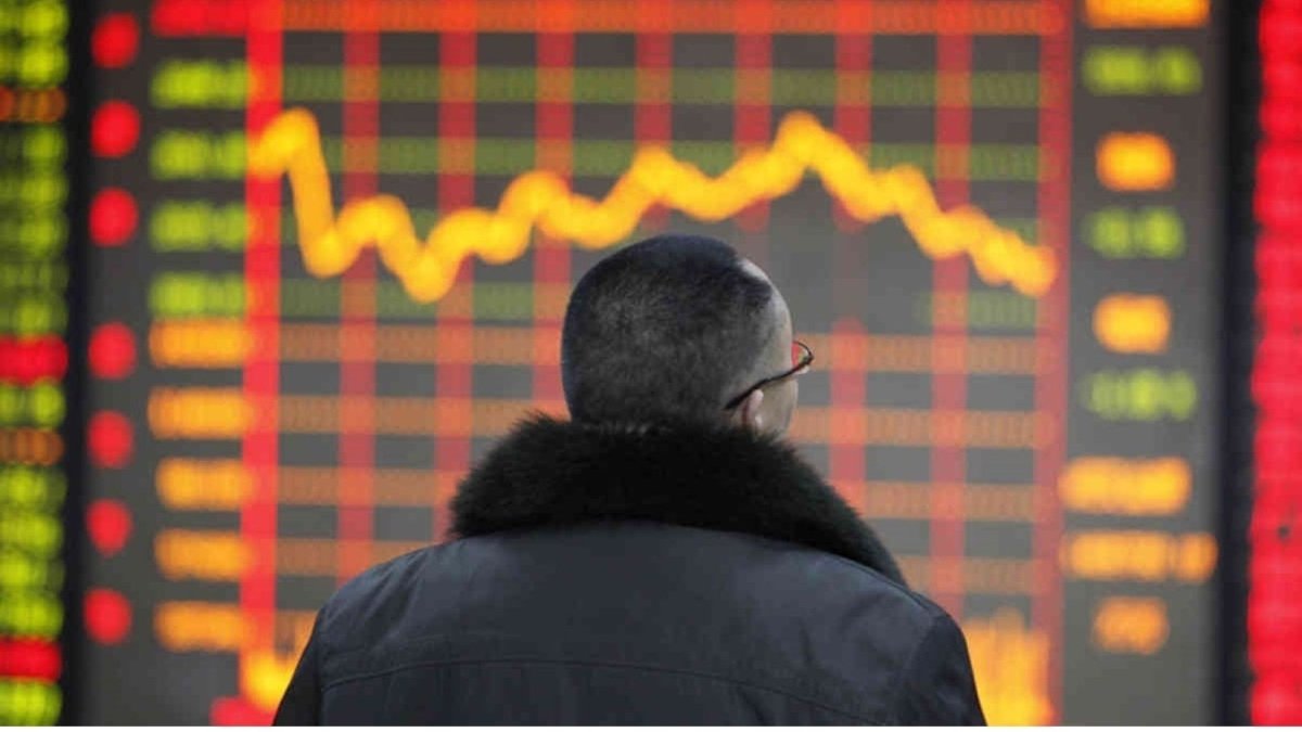 البورصة تخسر 3.7 مليار جنيه بختام تعاملات الثلاثاء