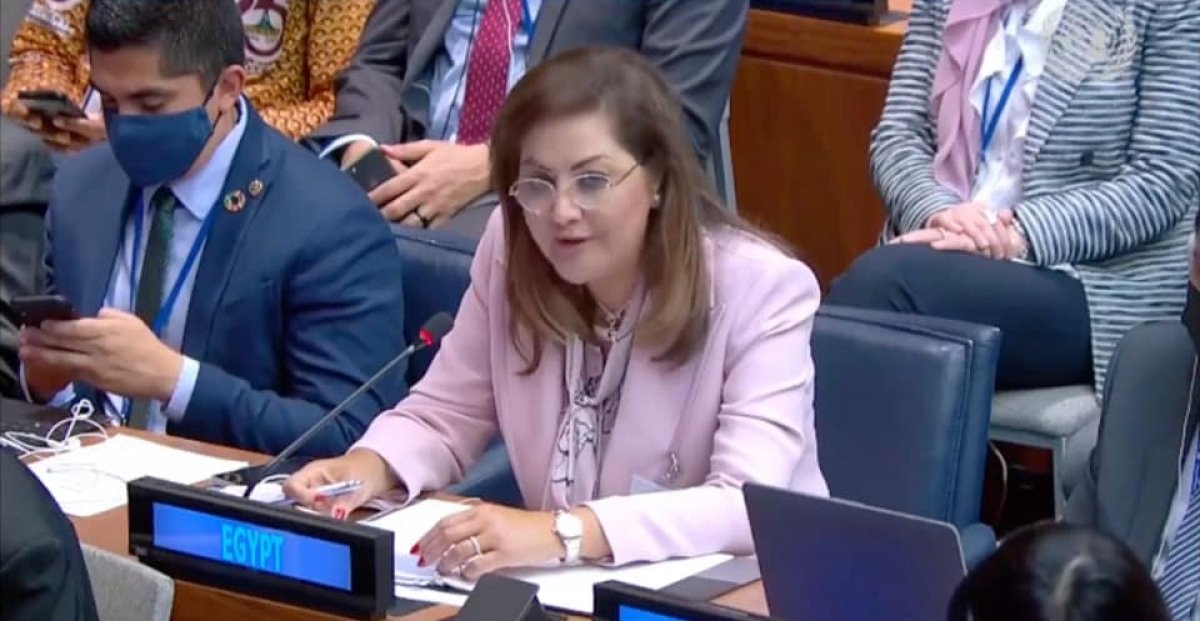 وزيرة التخطيط  تستعرض مبادرة "حياة كريمة" ودورها في تحقيق أهداف التنمية المستدامة خلال جلسة رسائل من الأقاليم الجغرافية