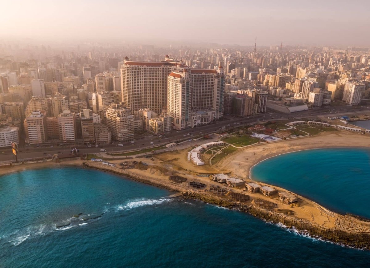 "وزير السياحة والآثار" يصدر قرارًا بتشكيل الأمانة الفنية للجنة الدائمة لتراخيص المنشآت الفندقية