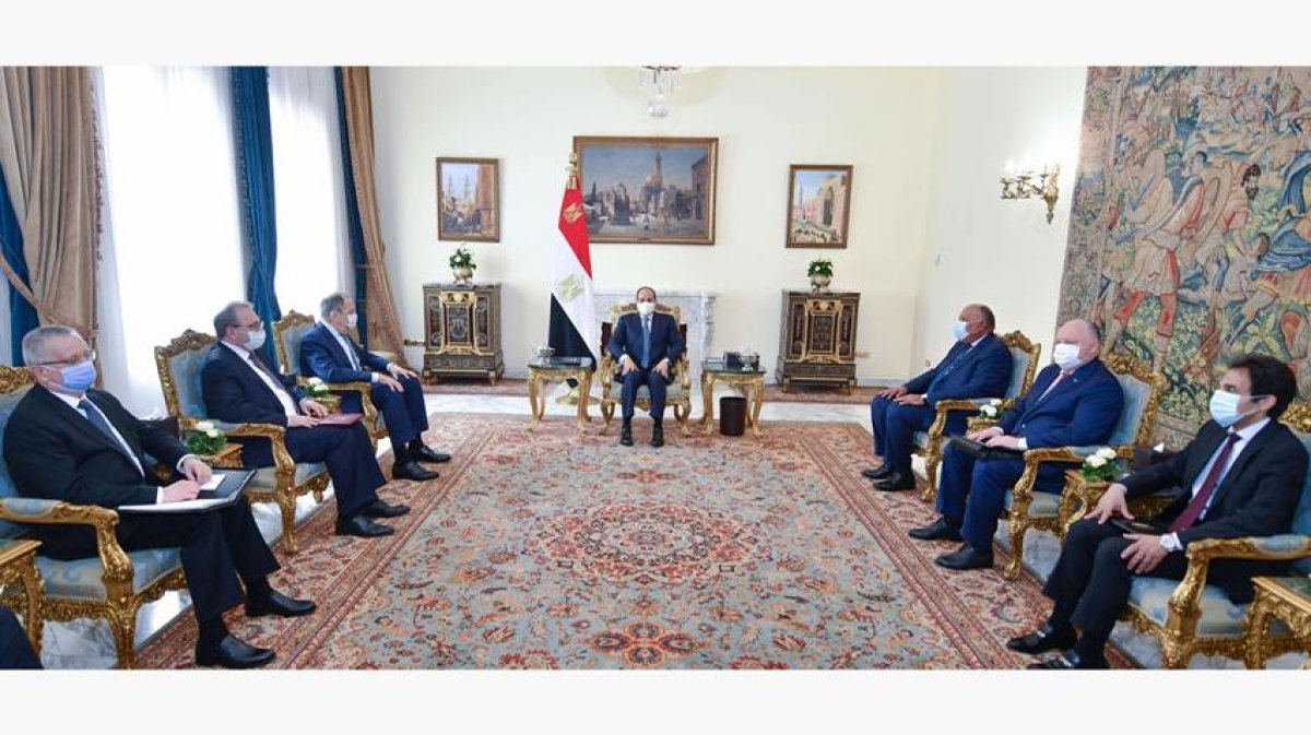 متحدث الرئاسة: رسالة بوتين للرئيس السيسي أكدت على استمرار التعاون المثمر بين موسكو والقاهرة