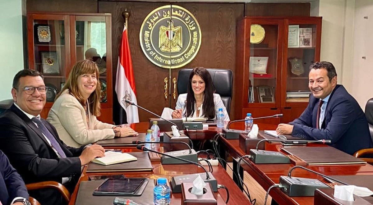  خلال قمة المناخ COP27.. وزيرة التعاون الدولي تبحث مع البنك الأوروبي لإعادة الإعمار فرص التعاون والمبادرات المشتركة