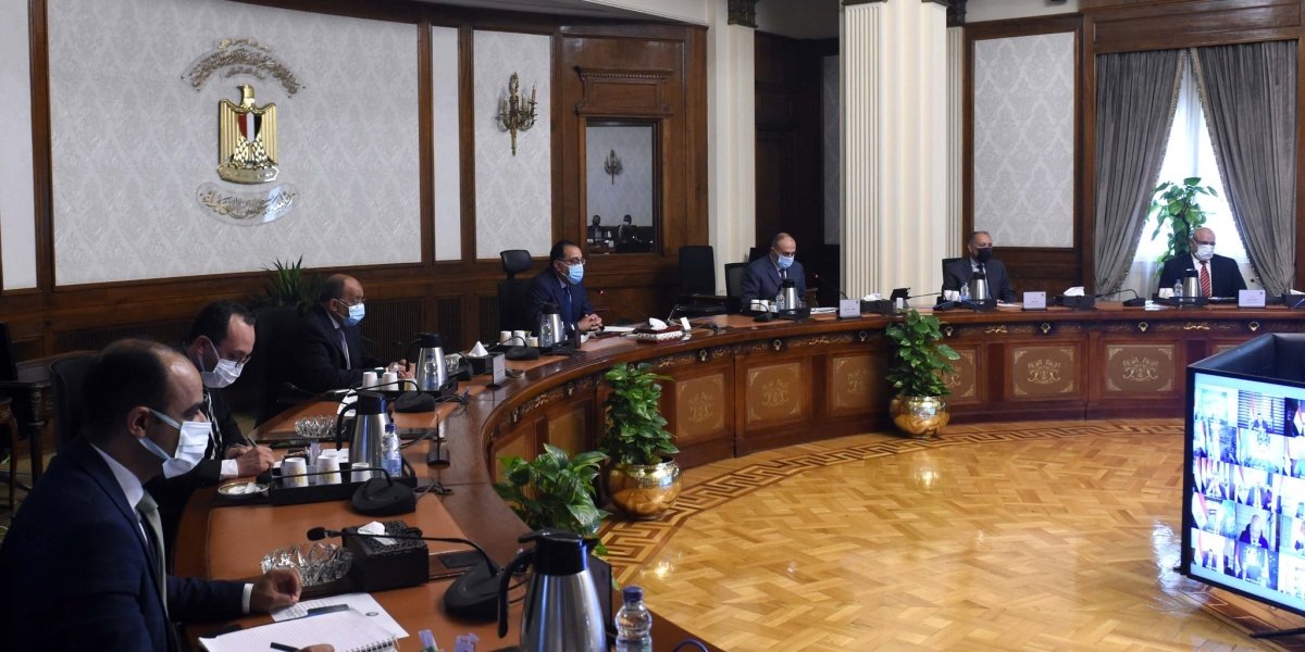 خلال ترؤسه اجتماع مجلس المحافظين اليوم.. مدبولي: متابعة تنفيذ إجراءات ترشيد استهلاك الكهرباء مسئوليتكم بصورة كاملة