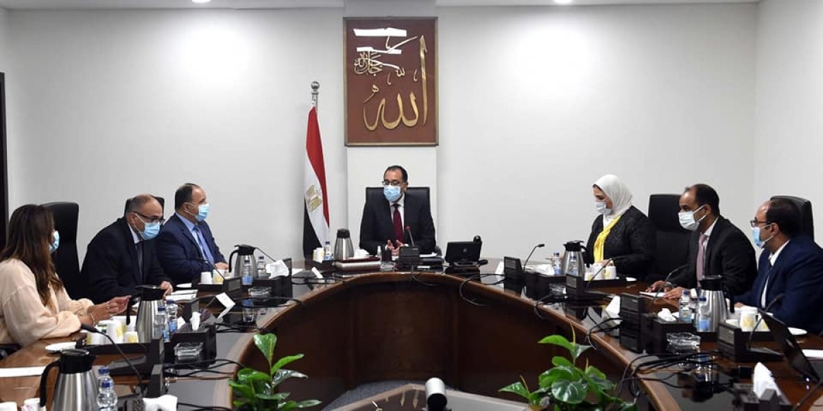 رئيس الوزراء يتابع الإجراءات التنفيذية لحزمة الحماية الاجتماعية الاستثنائية التي وجه بها الرئيس 