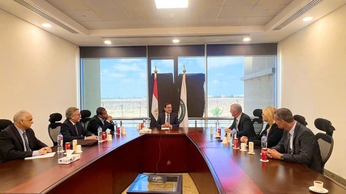 مباحثات مشتركة بين وزير البترول ورئيس شركة هالدر توبسو الدنماركية في مجالات التحول الطاقى