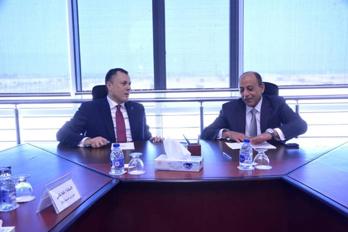 وزيرا الطيران المدني والسياحة والآثار يبحثان آليات تنشيط الحركة الجوية والسياحية لمصر