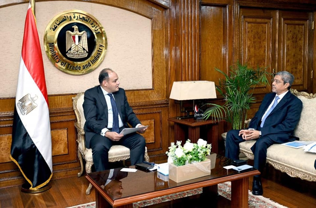 م. أحمد سمير: تعزيز التعاون والتنسيق المشترك مع كافة منظمات الأعمال لوضع رؤية موحدة لمستقبل الصناعة والتجارة فى مصر