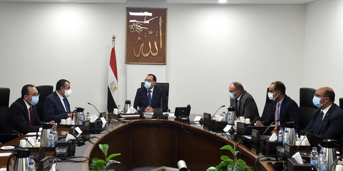 رئيس الوزراء يلتقي وزير الإنتاج الحربي لمتابعة ملفات عمل الوزارة 