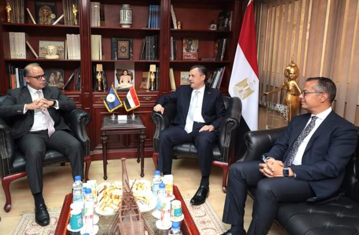 تعاون بين "وزارة السياحة والآثار" و"الهيئة العامة للرقابة المالية" لبحث فرص نمو شركات القطاع السياحي 