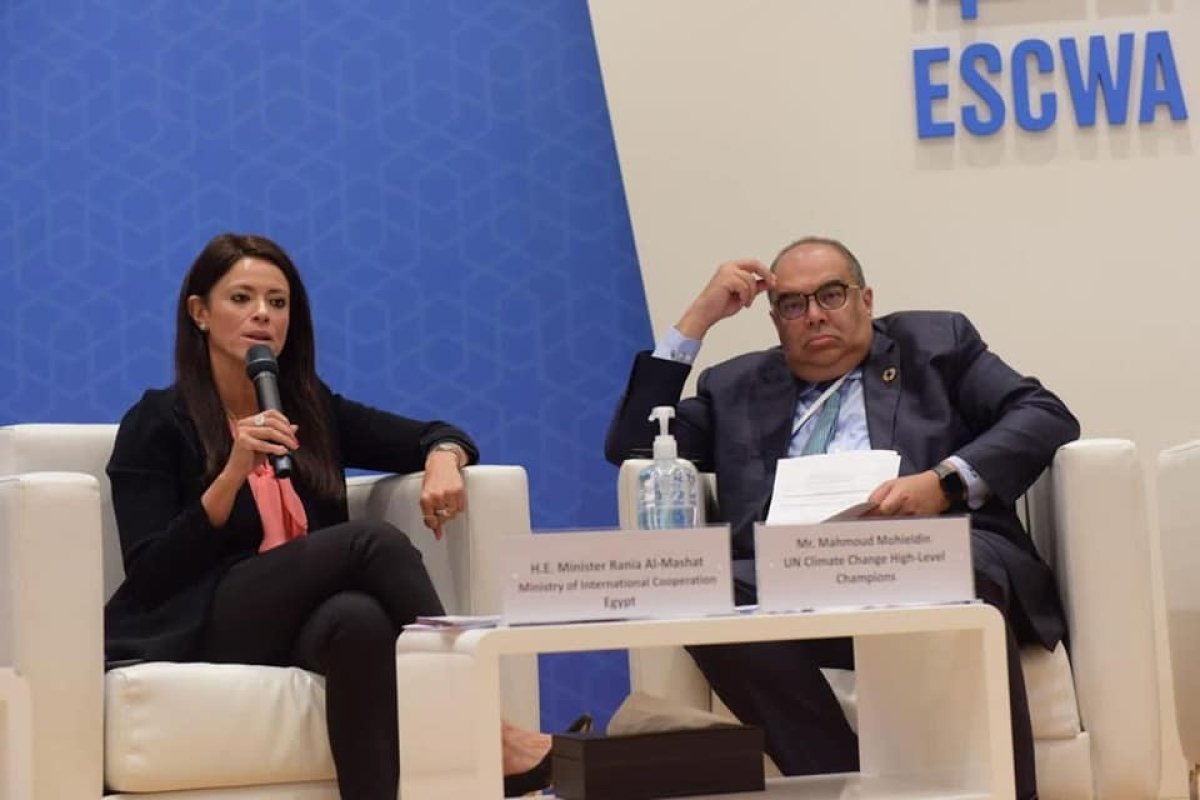 وزيرة التعاون الدولي تستعرض محاور المنصة الوطنية للمشروعات الخضراء برنامج "نُــــــــــــــوَفِّي"