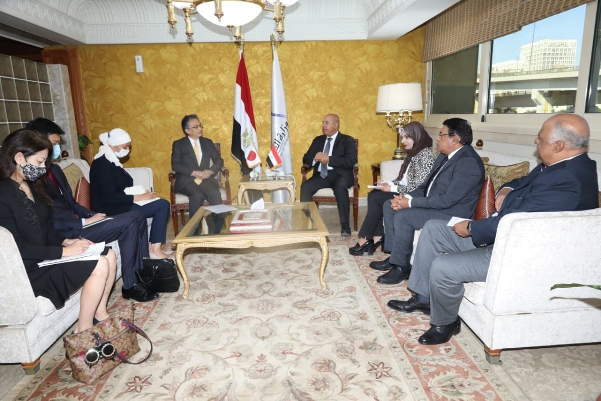 وزير النقل يبحث مع السفير الياباني بالقاهرة الموقف التنفيذي للخط الرابع لمترو الانفاق