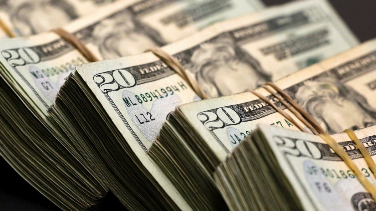 تعرف علي سعر الدولار مقابل الجنيه اليوم الثلاثاء 20-9-2022 