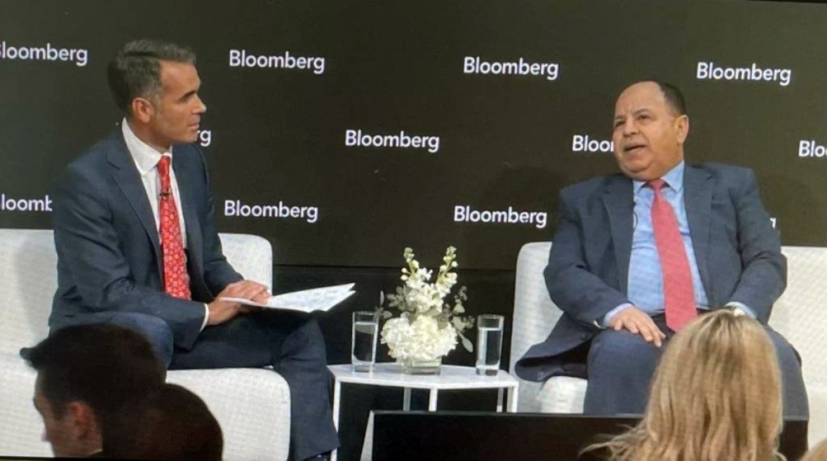 وزير المالية: قناة السويس حققت أعلى عائد بـ 7 مليارات دولار وفوائض النفط 5 مليارات دولار