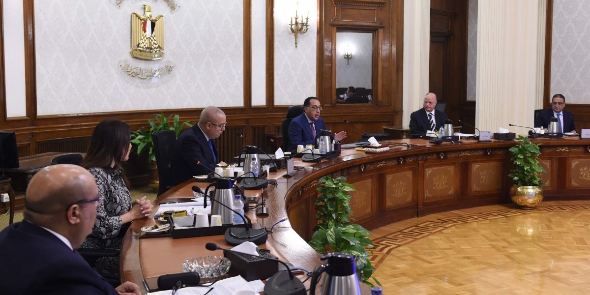 رئيس الوزراء يتابع الموقف التنفيذي لمشروع "ممشى أهل مصر" وحل مشكلات المستثمرين بمحافظة القاهرة