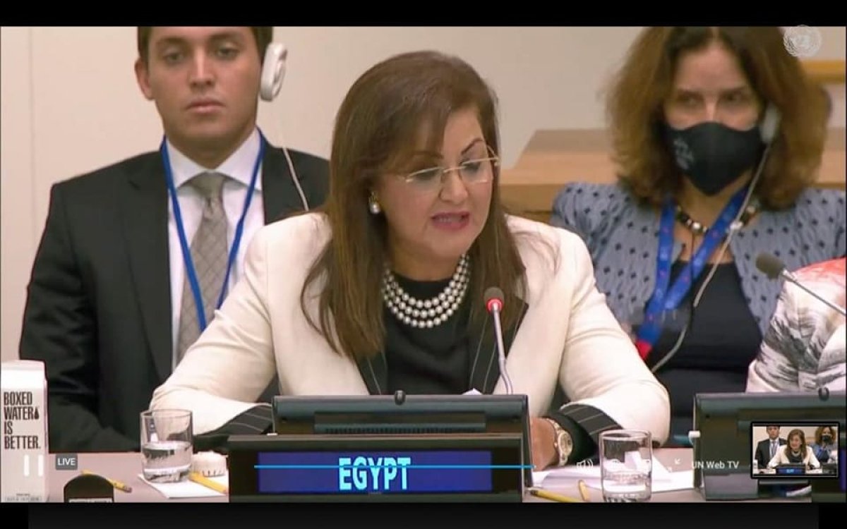 وزيرة التخطيط: أطلقنا حياة كريمة لمعالجة الفقر متعدد الأبعاد  - انفقنا على برامج الحماية الاجتماعية 2 تريليون جنيه في 8 سنوات 