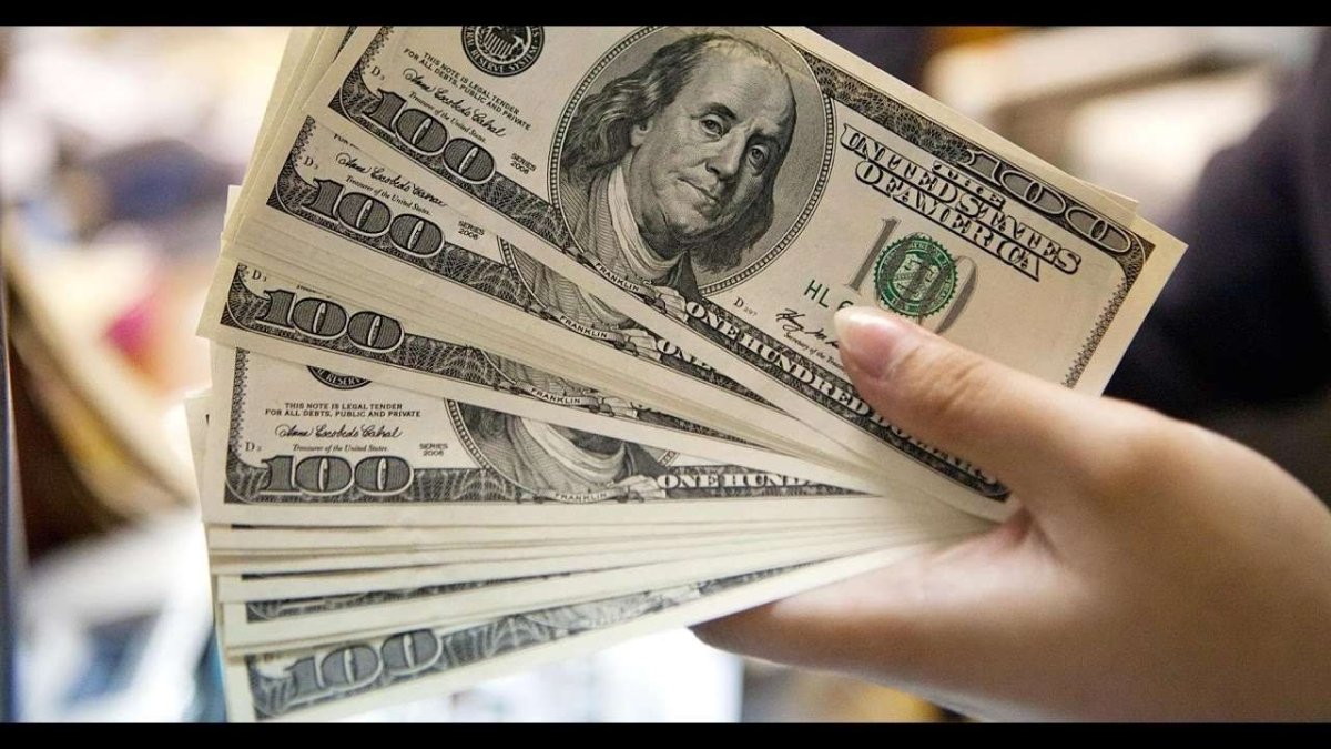 تعرف علي سعر الدولار مقابل الجنيه اليوم الأحد 25-9-2022 