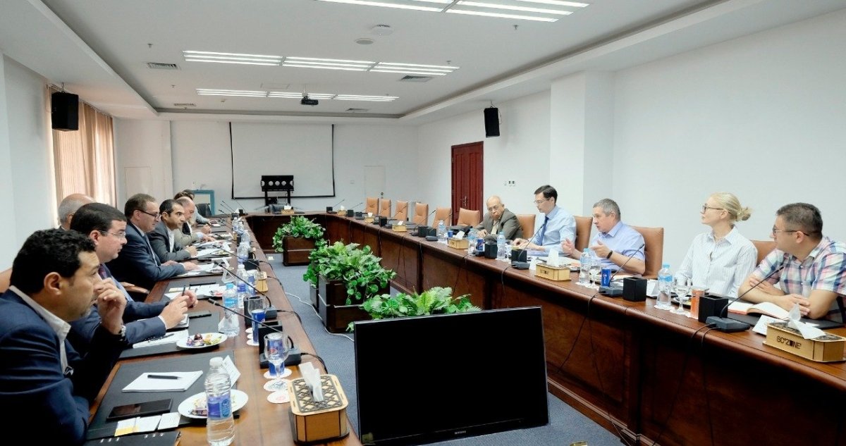 وفد شركة Krastvetmet الروسي يزور اقتصادية قناة السويس للتشاور حول إقامة مشروع بمنطقة السخنة المتكاملة 