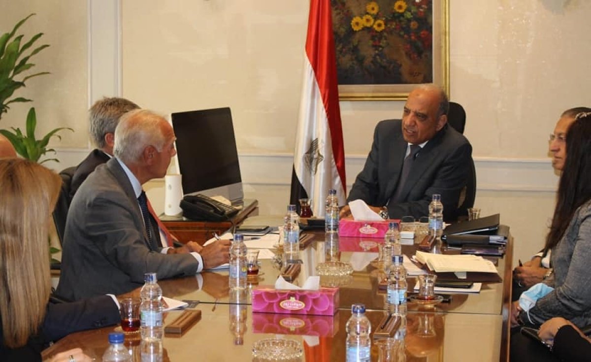 وزير قطاع الأعمال العام: نسعى إلى إعادة إحياء شركة النقل والهندسة والتوسع في صناعة إطارات السيارات