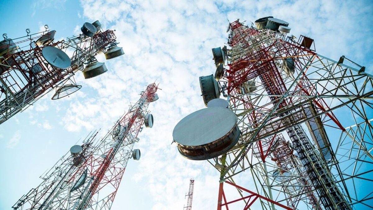 أوروبا تستعد للانقطاع في شبكات الهواتف المحمولة في الشتاء