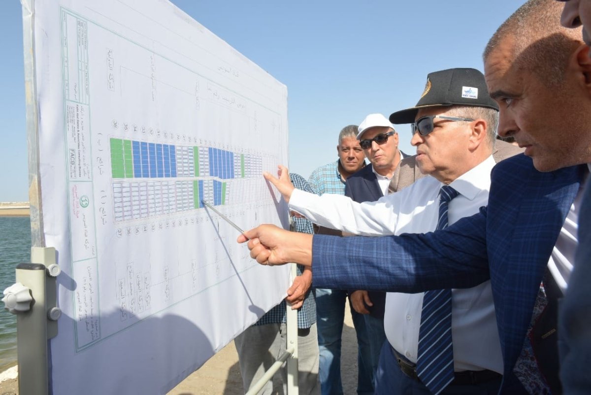 الفريق أسامة ربيع يتابع حصاد الأحواض المستزرعة وحصاد 42 طن جمبري منذ بداية الشهر الجاري