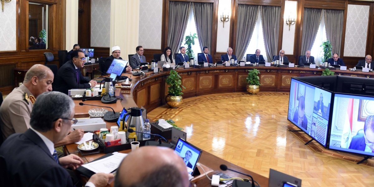 رئيس الوزراء: نصر أكتوبر سيظل نقطة مُضيئة في التاريخ الحديث تجسد صلابة رجال القوات المسلحة المصرية وتضحياتهم