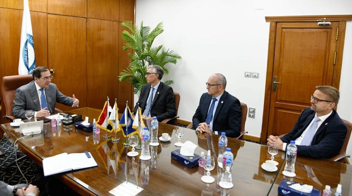 وزير البترول يستقبل "جان فيليب توريس" النائب الأول لرئيس شركة توتال للطاقة لقارة أفريقيا