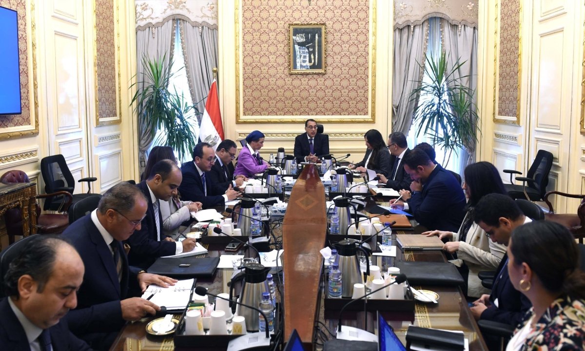رئيس الوزراء يتابع الترتيبات اللوجستية الخاصة بانعقاد مؤتمر المناخ COP27 بمدينة شرم الشيخ 