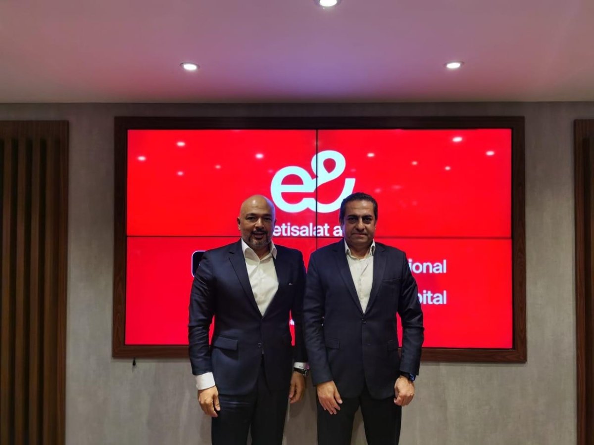 رئيس شركة العاصمة الإدارية يعقد مجموعه من الاجتماعات مع الشركاء الاستراتيجيين العالميين في مؤتمر "جيتكس"