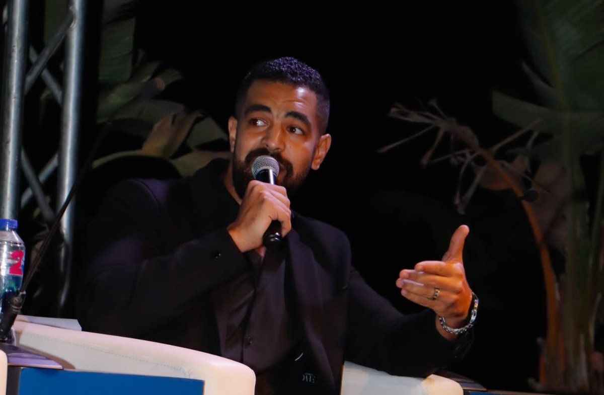 أحمد زيادة في مؤتمر المسؤولية المجتمعية للشباب: نستطيع تجاوز التحديات والتعلم من أخطاءنا