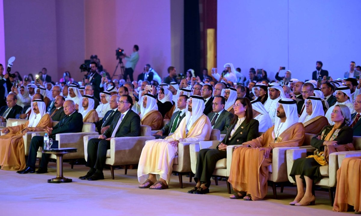 مدبولي يشهد احتفالية اليوبيل الذهبي لبدء العلاقات المصرية-الإماراتية "٥٠ عاماً .. مصر والإمارات قلب واحد"