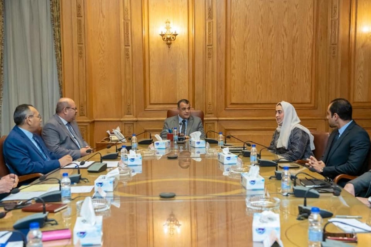 "وزير الإنتاج الحربي" يستقبل رئيسة شركة "إم جلوري" الإماراتية 