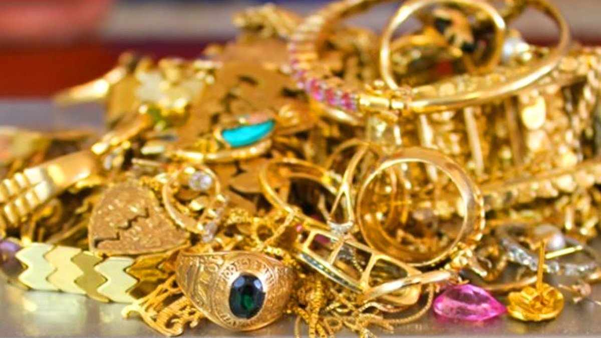 تعرف علي أسعار الذهب اليوم الأربعاء 2 نوفمبر.. عيار 21 يسجل 1210 جنيهاً