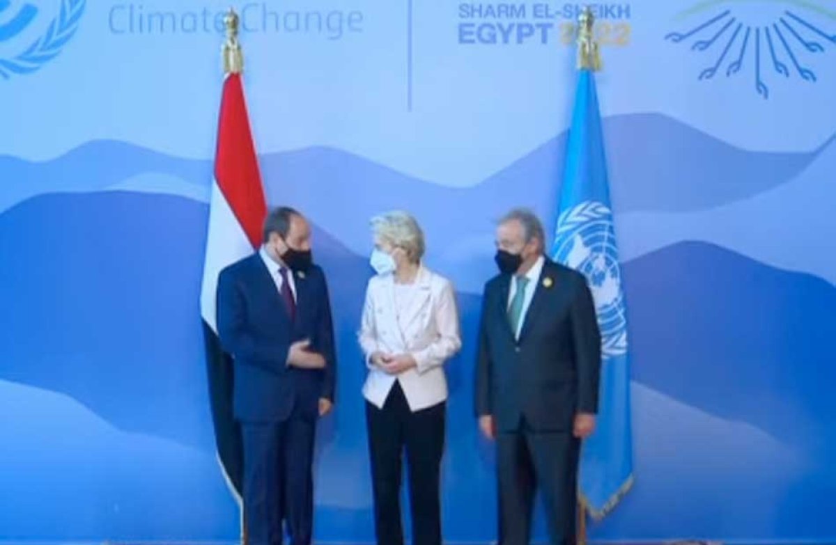 الرئيس السيسي يستقبل رئيسة وزراء إيطاليا جورجيا ميلوني في مقر انعقاد قمة المناخ