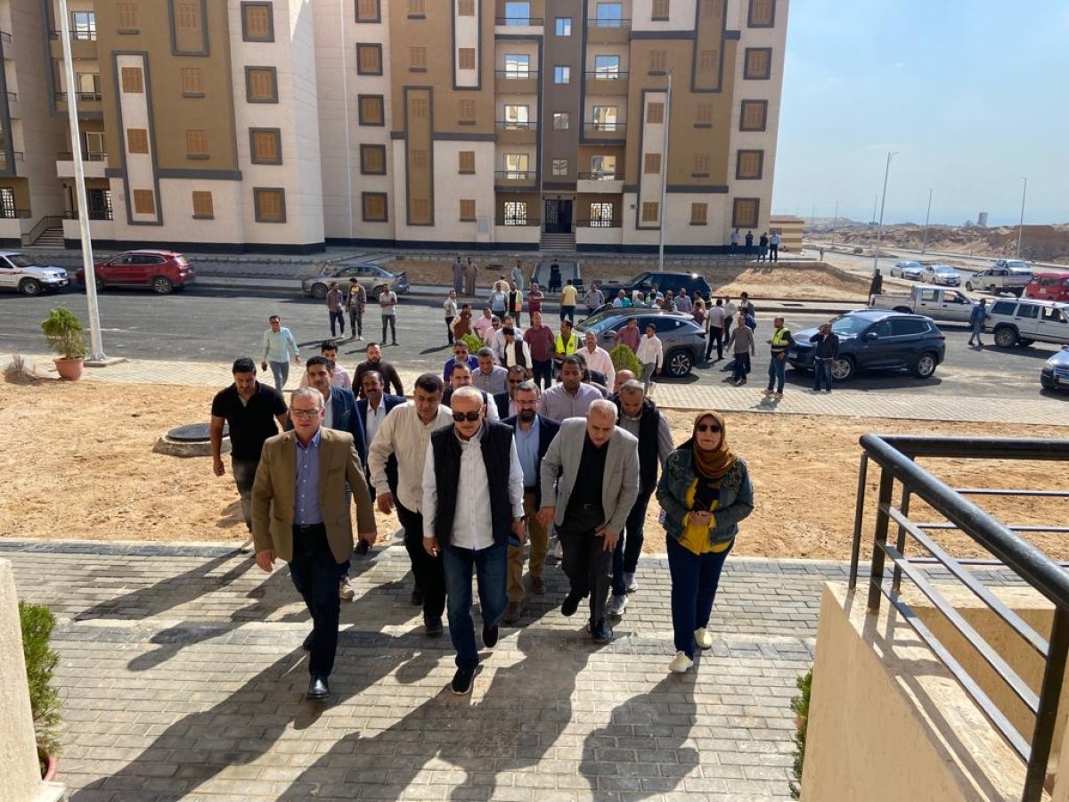 وزير الإسكان: جولات تفقدية لمسئولي الوزارة بمشروعات مدن العبور الجديدة وبدر والعاشر وبني سويف الجديدة والسادات