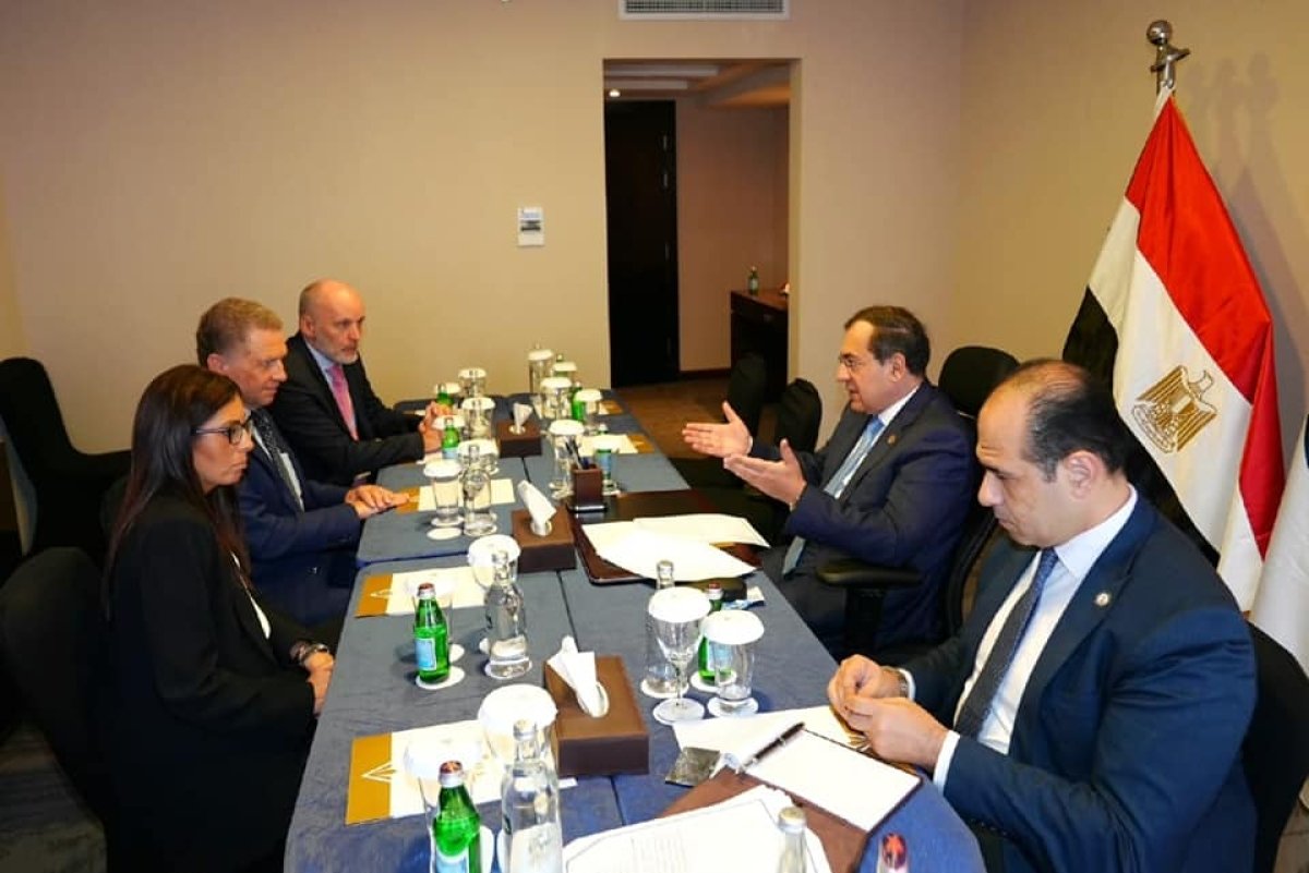 الملا يلتقي وفد شركة IBM على هامش المشاركة في مؤتمر المناخ COP27