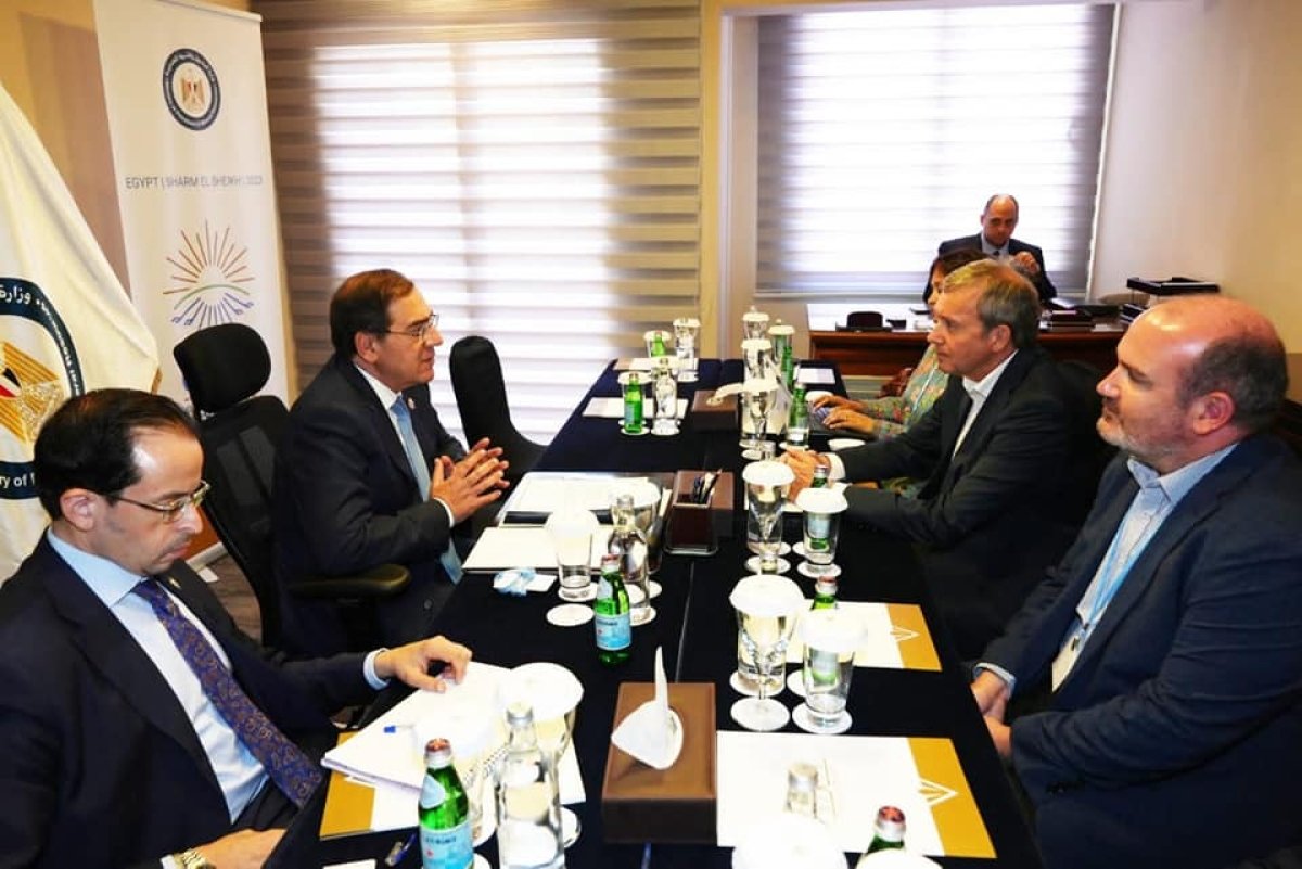 مباحثات مصرية - استرالية لزيادة التعاون فى مجال التعدين وخفض الانبعاثات وإنتاج الهيدروجين الاخضر 