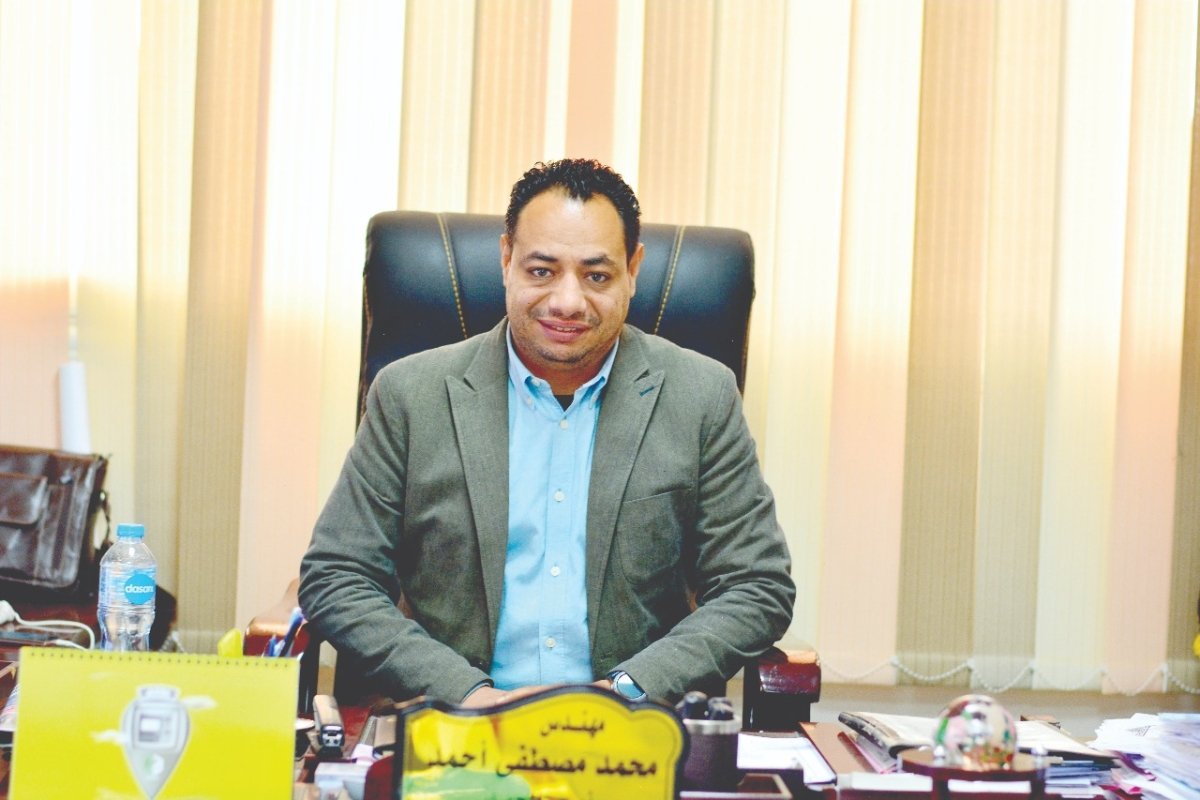  الإسكان : طرح محال تجارية ووحدات إدارية ومهنية وصيدليات بمدينتي حدائق أكتوبر وقنا الجديدة