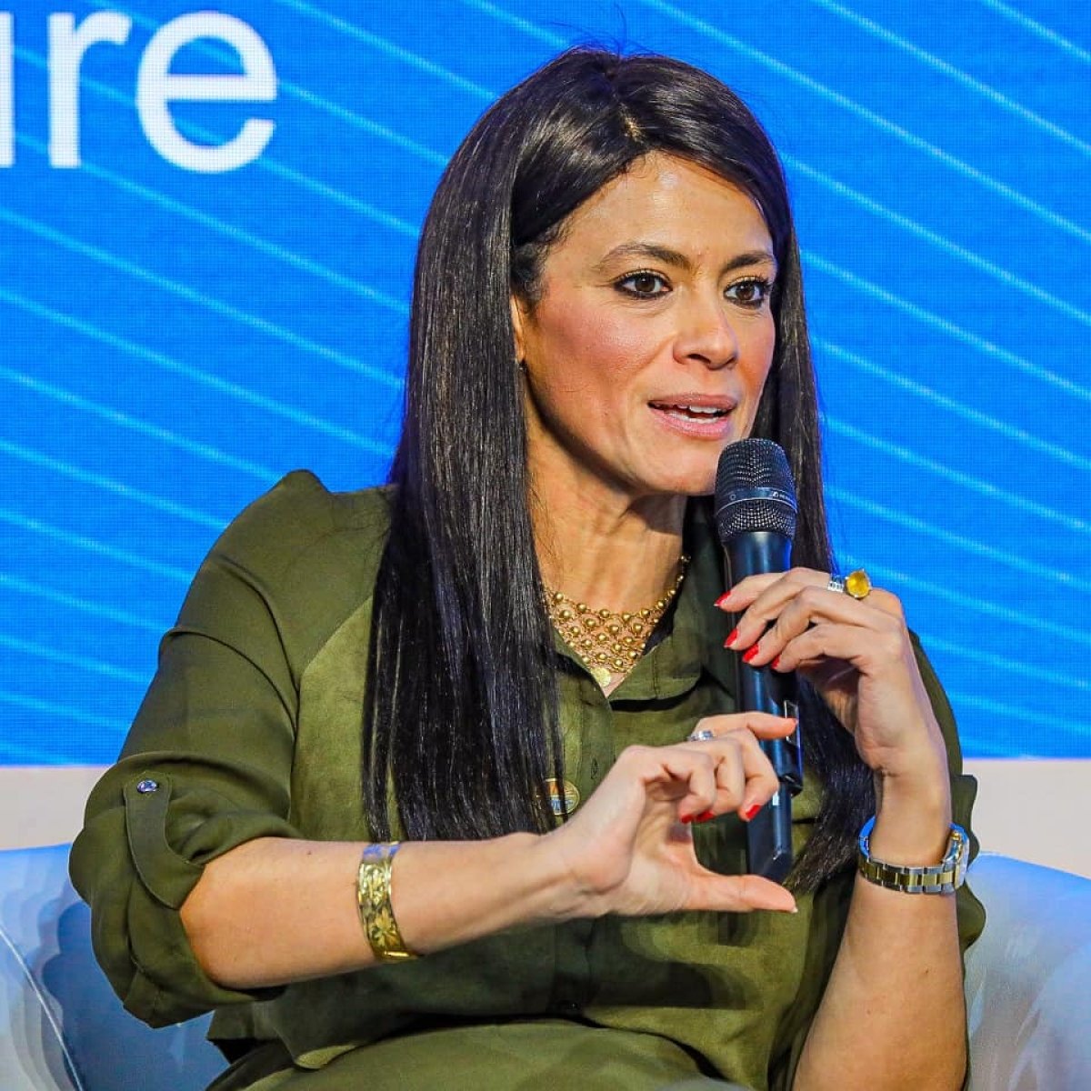 المشاط تُشارك في المائدة المستديرة للاتحاد الأوروبي والوكالة الدولية للطاقة