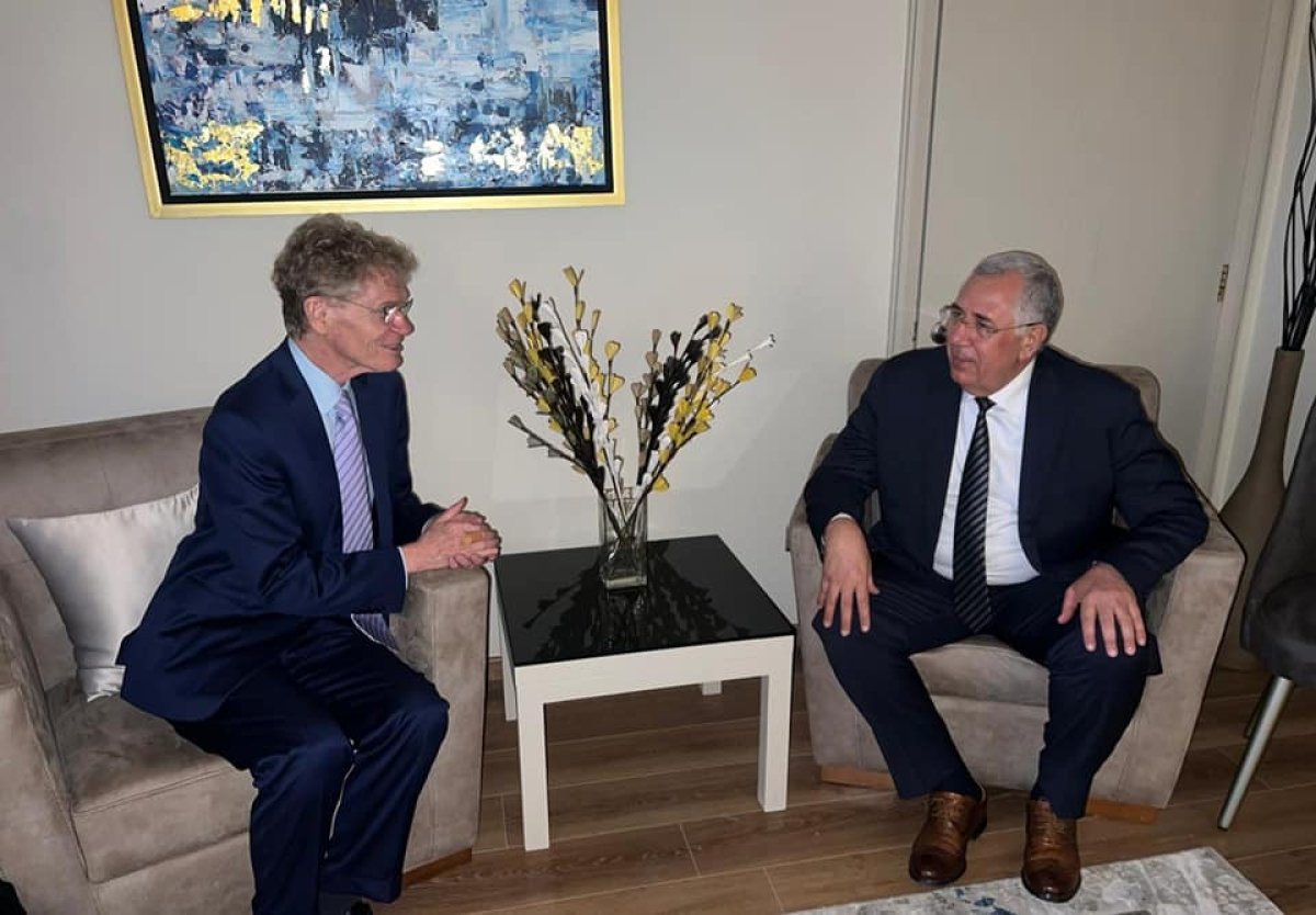 عالي هامش مؤتمر المناخ.. وزير الزراعة يلتقي المبعوث الأمريكي الخاص بالامن الغذائي العالمي