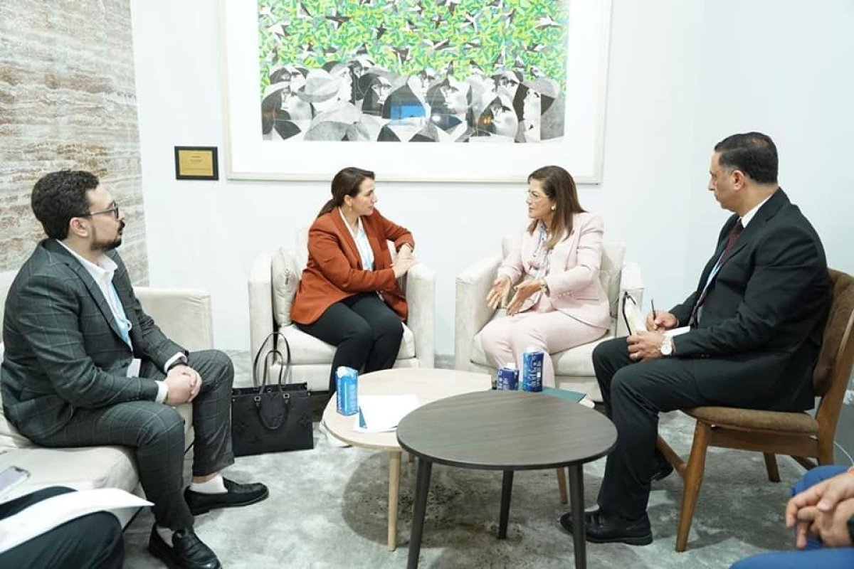 وزيرة التخطيط تلتقي وزيرة التغير المناخي والبيئة بدولة الإمارات لبحث تعزيز سبل التعاون